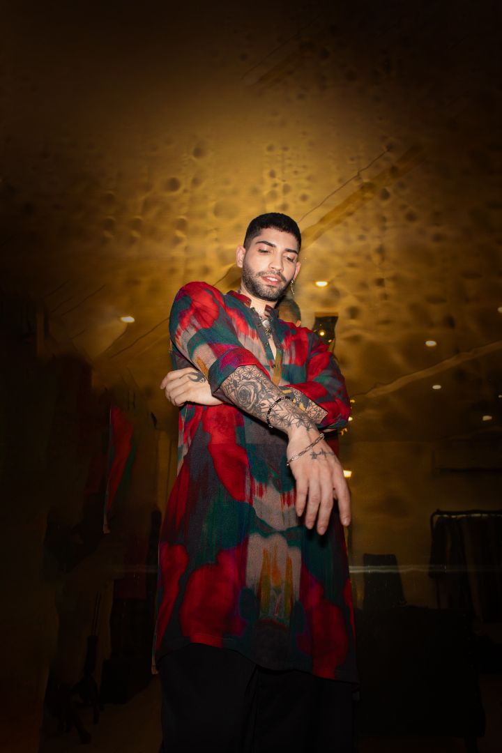 Red fade Kameez