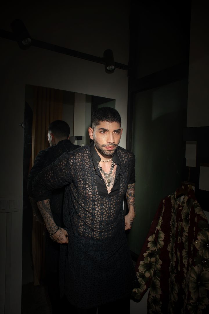 Black Kurta