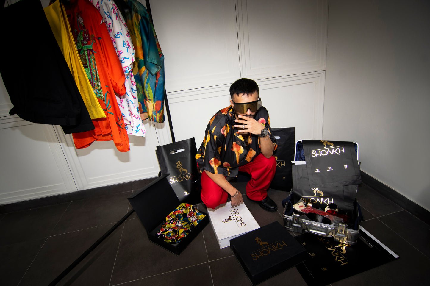 Printed Men's Shirt & Red Trousers Set