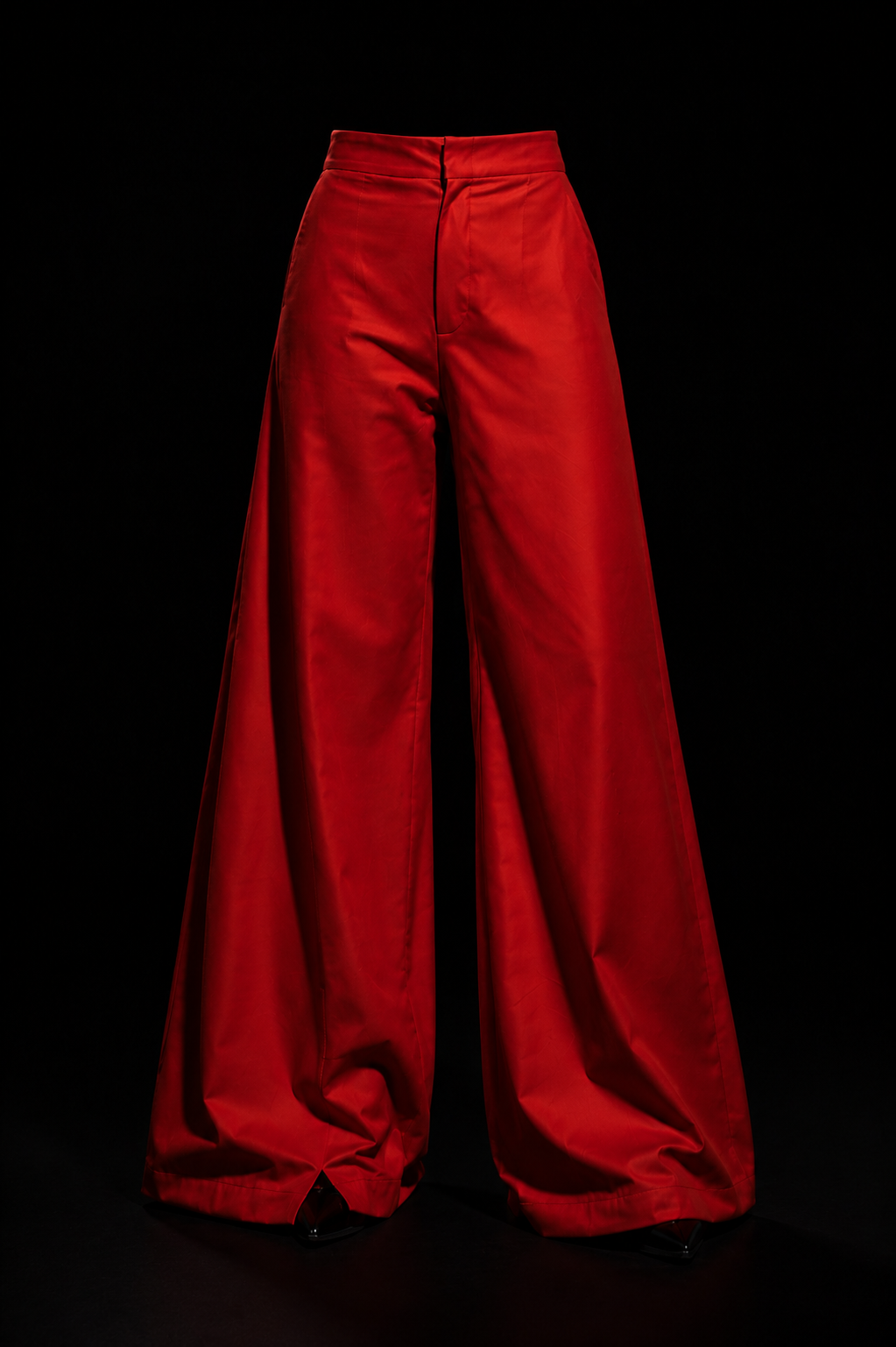 RED Structured Suit
