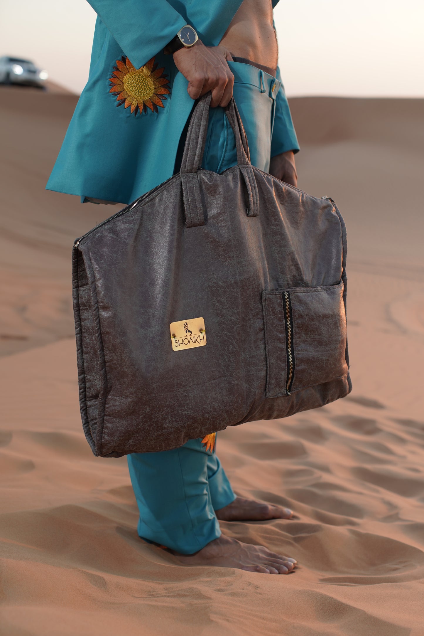 Shoaikh bag
