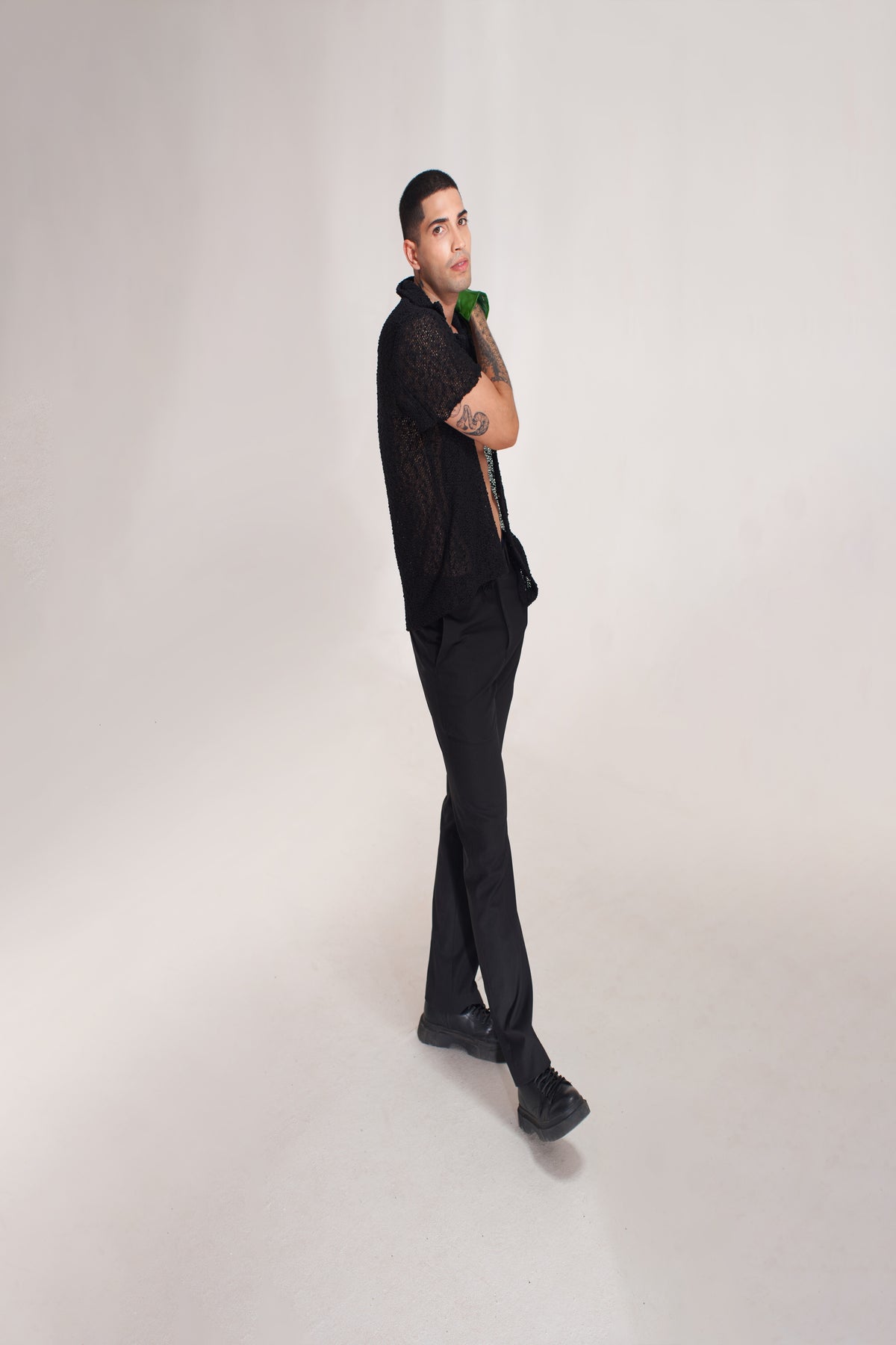 Men black pent shirt