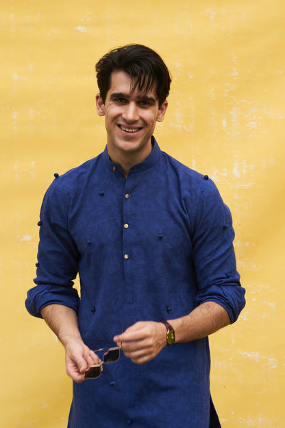 Blue kurta with lvory trouser