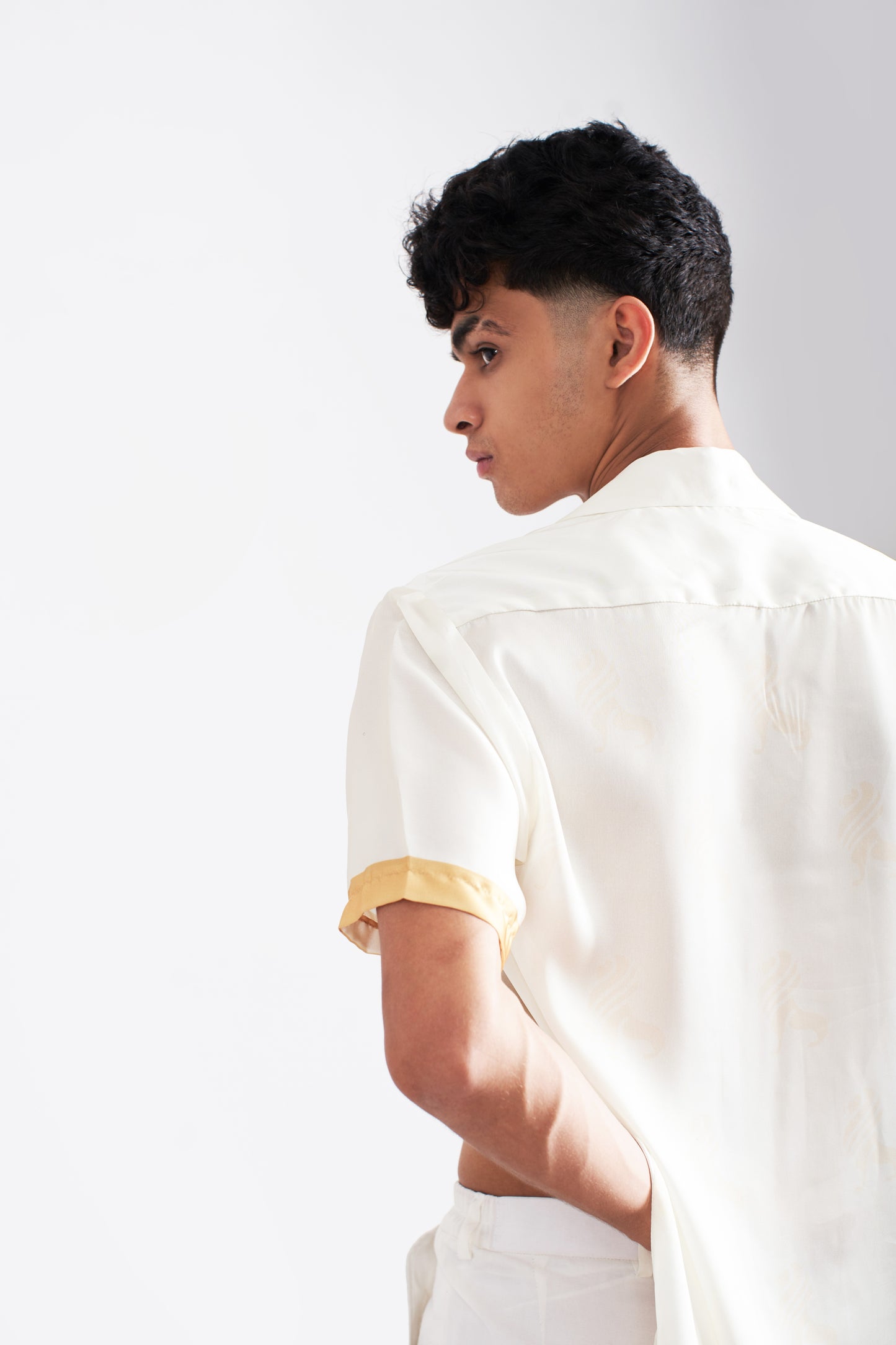 Men’s Vintage Short Sleeve Button-shirt and pent